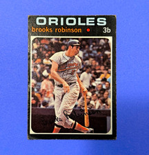 Topps 1971 Topps Brooks Robinson #300 Baltimore Orioles Base Set Card picture