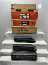 LIONEL POSTWAR 2344 NYC F3 ABA DIESELS W/ORIGINAL BOXES picture