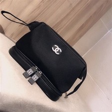 2026 VIP Beauty Gift • Black Cosmetic Makeup Pouch Bag – New Limited Edition picture