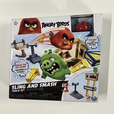 Spin Master Angry Birds Sling and Smash Track Set Complete Game w/ Figurine 4+ picture