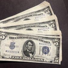✯ 1934 Five Dollar Blue Seal $5 UNC CU✯From Pack Consecutive Uncirculated Note✯ picture