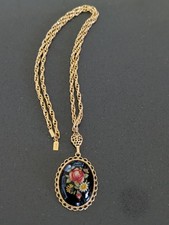 Vintage 1928 30” Black Red Floral Painted Cameo Pendant Necklace Q34 picture