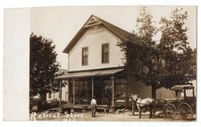 RPPC photo RETREAT STORE in RETREAT, WISCONSIN Modern Woodmen MWA SIGN 1910s WI picture