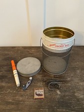 Vintage Kleer-Vue Cricket Box Made USA Fishing Bait Box NICE + Hooks Bobber ++ picture