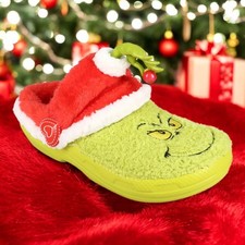 Crocs The Grinch Lined Clog 2025 | ALL ADULT SIZES Listed in Men's | Christmas picture