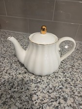 PUKKA HOME PORCELAIN TEAPOT WHITE WITH GOLD TRIM W/ TEA STEEPER picture