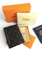 Louis Vuitton Monogram Eclipse Canvas Passport Cover M64501 unisex  picture