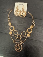 LORYLIN Gold Tone Hammered Statement Necklace & Dangle Earrings Set NEW picture