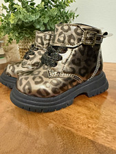 OshKosh B'gosh Toddler Girl Nova Metallic Leopard Print Combat Boots Size 4 NWT picture