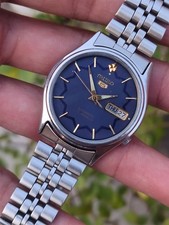 RARE Seiko 5 Blue Dial Geometric Border Automatic Vintage Men's Watch 7009-3101 picture