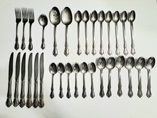 32 Piece Set Oneida Kennett Square Distinction Deluxe HH Stainless Lot picture