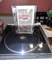 Vintage Hitachi Stereo Turntable  HT-MD30- 1988 Manual Plugs in Component System picture