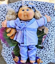 2002 Original Appalachian Artworks, Inc. Cabbage Patch Kid picture