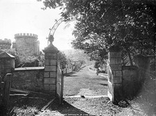 Port Arthur Tasmania 1915 Looking through a gateway at Port Arthur Old Photo picture
