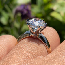 IGI Certified 2.50 Ct Round-Cut Lab Grown Diamond Engagement Ring 14k White picture