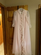 Vintage Miss Elaine Gold Label Peignoir SET Long Nylon Nightgown Ruffles  Pink picture