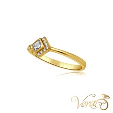 10K YG Women Ring CZ, Size 7.5, 1.1g picture