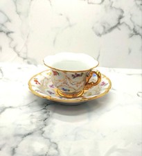 Meissen B-Form Scattered Flower Cup Saucer Set picture
