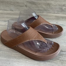 Crocs Getaway Gems Sexy Triangle Flip Latte Sandals 212335 Women’s Size 10 picture