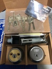 Medeco 11TC62   Maxum M3 Double Cylinder Deadbolt 2-3/4″ Backset W/ 6 Keys picture