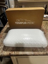 Tempur-Pedic TEMPUR-Cloud ProHi King White New Smoke/Pet free home picture