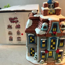 vintage 1987 Lefton Colonial Village 