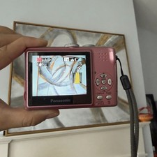 Rare Pink Digital Camera Panasonic Lumix DMC-LS75 7.2MP Tested Working picture