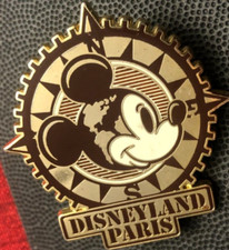 Disney pin 108165 disneyland paris eurodisney euro france compass mickey mouse picture
