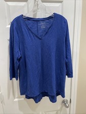 Chicos Ultimate Womens Size 2 Pretty Blue shirt Pull Over Top 3/4 Sleeve picture