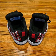 DC Shoes Youth Court Graffik Boys Low Top Lace-Up Sneakers Black/Red/White 2.5 picture