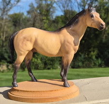 Hagen Renaker San Dimas Buckskin DW Quarterhorse Two Bits Maureen Love Excellent picture