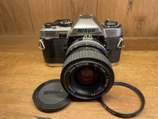 *Near Mint* Nikon FE10 Film Camera Ai-s Zoom Nikkor 35-70mm F/3.3-4.5 Lens picture