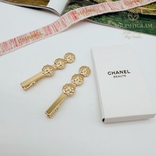 Chanel Beaute VIP Gift Gold Camellia Hair Clip Set Pair Metal CC Flower New Box picture