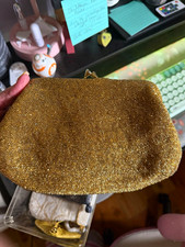 Vintage Gold Mesh Coin Purse Kiss Lock Clasp Eveningwear Cocktail picture