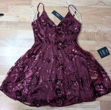 Lulus Women's Size S Burgundy Satin Sequin Fit Flare Strappy Zip Mini Dress NWT picture