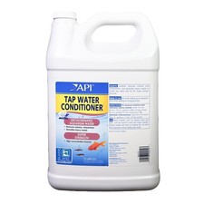 API TAP Water Conditioner Aquarium Water Conditioner 1-Gallon Bottle picture