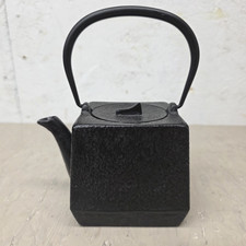 Authentic Oigen Nanbu Tekki Cast Iron Teapot Modernist Square Cube Japan Black picture