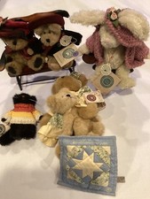 Lot Of 6 vintage 2001 Boyd’s Bears, Articulated All Have Tags chairs picture