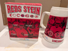 Cincinnati Reds 2012 Ceramic Painted Decorated Beer Mug Stein - Baseball picture