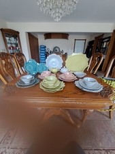 Woodfield by Steubenville 25 Piece Group Pottery Company in the 1940 leaf-shaped picture