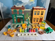 Vtg Fisher Price Little People Sesame Street #938. COMPLETE. RARE ERASER. LADDER picture