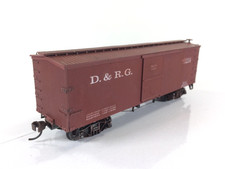 Roundhouse HO 3285 D&RG #13224 36' O/T Old Time Boxcar RTR [Weathered, Kadees] picture