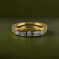 Vintage 1950s 1960s 18K Yellow Gold Diamond Band Ring 0.27ctw Size 6.5 picture