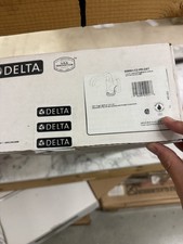 Delta Tetra  589SH-CZ-PR-DST Champagne Bronze Tetra Bathroom Sink Faucet picture