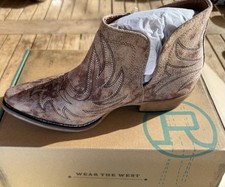 ROPER WOMEN'S AVA VINTAGE WESTERN BOOTIES - SNIP TOE Size 9 picture