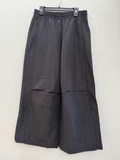 NWOT LULULEMON Crinkled Nylon Relaxed Parachute Pant Pants, Size Large, Black picture