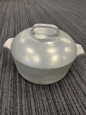 Vintage Wagner Ware Magnalite 4248 Aluminum 5 Qt Dutch Oven With Double Handles. picture