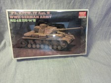 FACTORY SEALED PZ.KPFW. IV AUS H WWII GERMANY ARMY TANK ACADEMY MODEL #1328 NOS picture