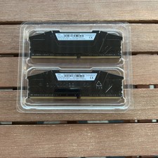 G.Skill RAM kit Ripjaws V 16 GB 2 x 8 GB DDR4 RAM 3200 MHz Card Sticks - Black picture