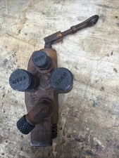 Case 1845 Auxiliary Hydraulic Control Valve AUX Valve picture